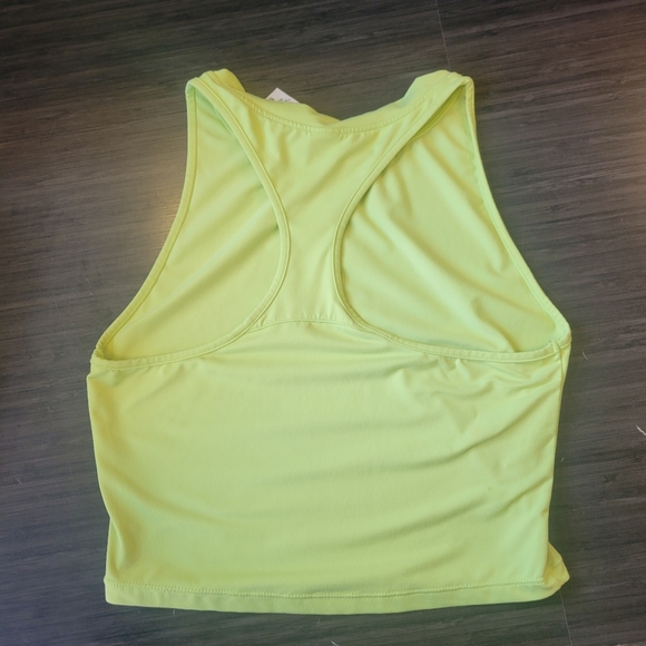Alphalete Ultrasoft Crop Tank - Sap Green Size S - Picture 4 of 5